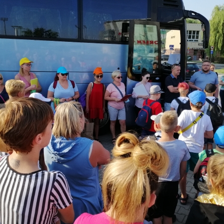Rozpoczęły się bezpłatne kolonie dla 80 dzieci z Powiatu Płockiego