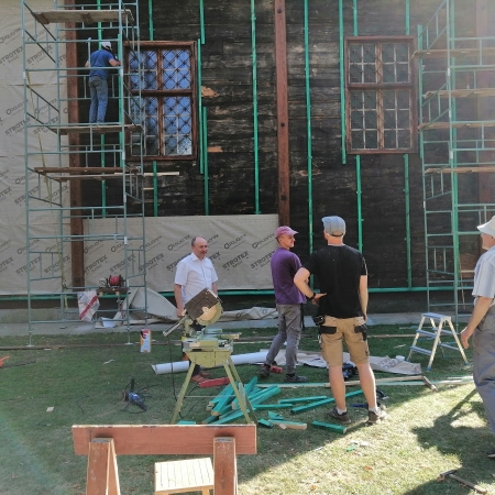 Ruszyły prace restauratorskie w Kościele w Dobrzykowie